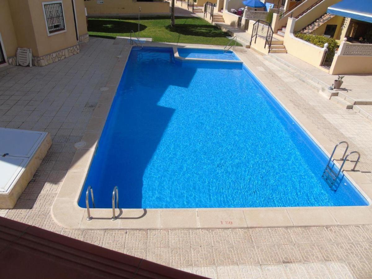Villa Martin Secure Complex Two Bed Apartment With Access To Six Pools Сан-Міґель-де-Салінас Екстер'єр фото