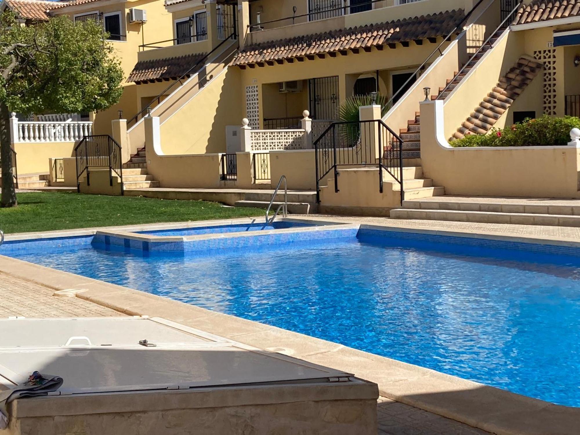 Villa Martin Secure Complex Two Bed Apartment With Access To Six Pools Сан-Міґель-де-Салінас Екстер'єр фото